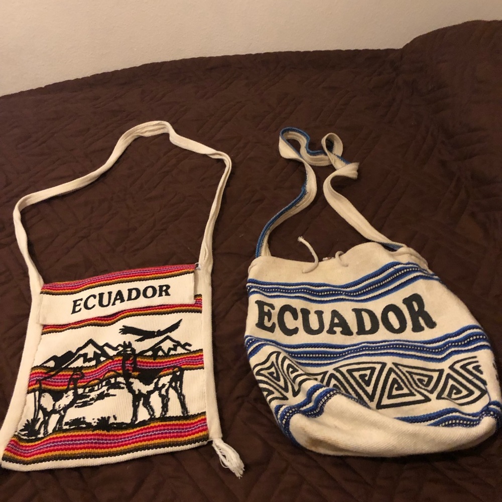 4 pieces Ecuadorian clothes and bag bundle